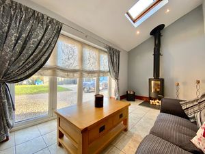 Rear Snug/Family Room- click for photo gallery